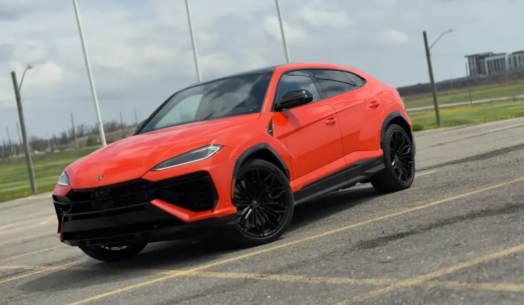 2025 Lamborghini Urus