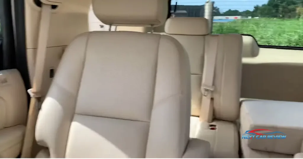 2007 Cadillac Escalade Inside