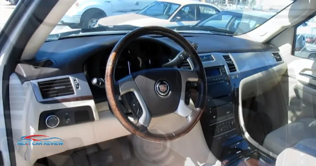 2007 Cadillac Escalade Interior