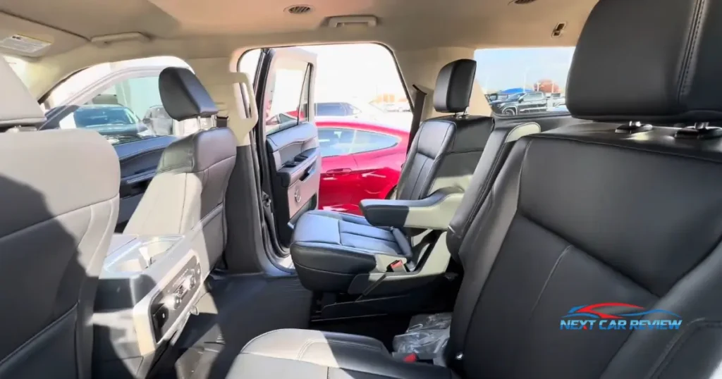 2024 Ford Expedition XLT Inside