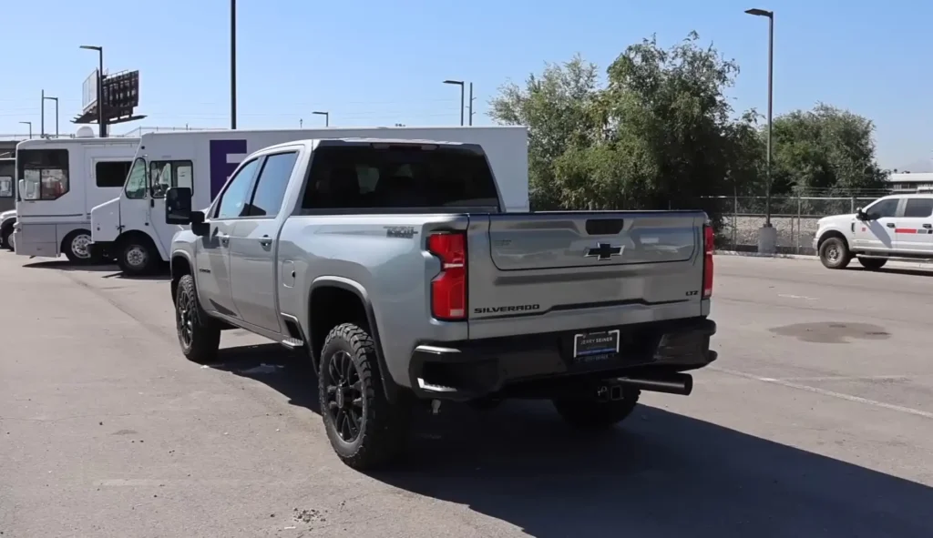 Chevy Silverado 2025 Lighting