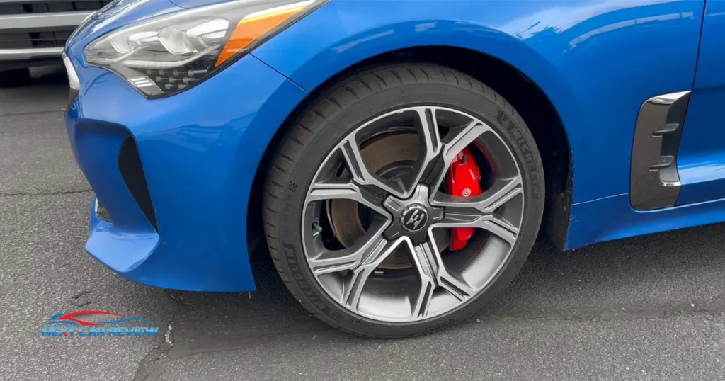 2019 Kia Stinger GT2 Wheel