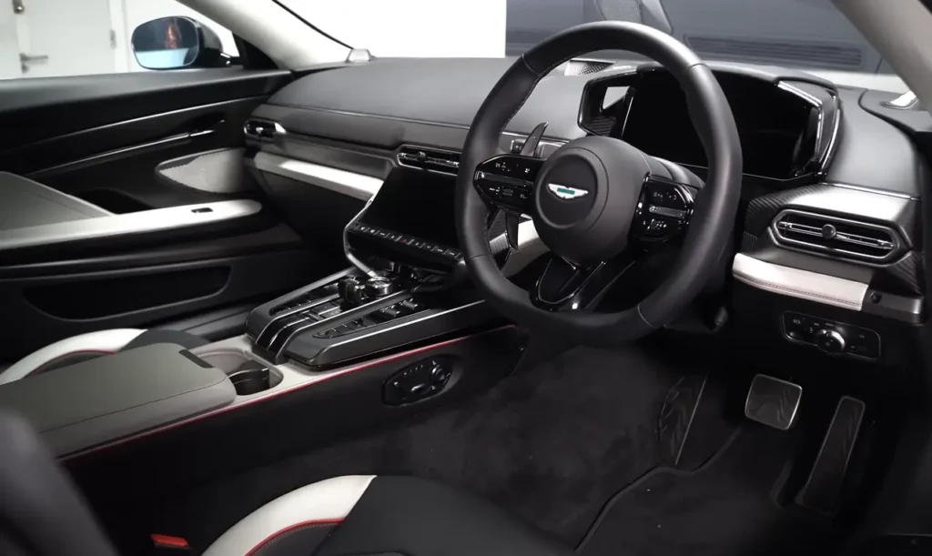 Aston Martin Vanquish Interior