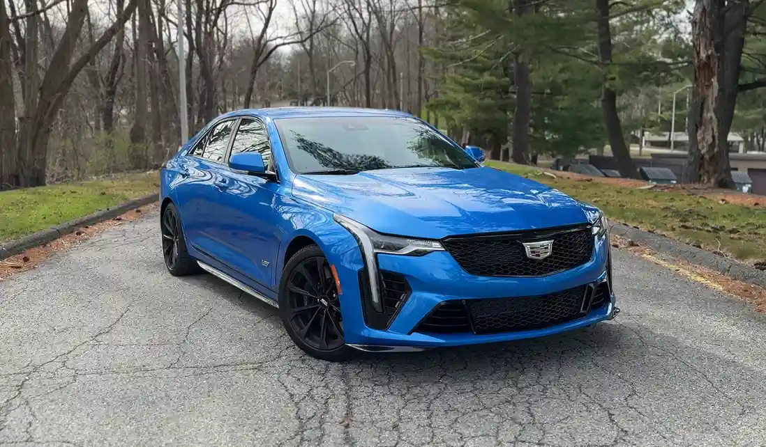 Cadillac CT4-V