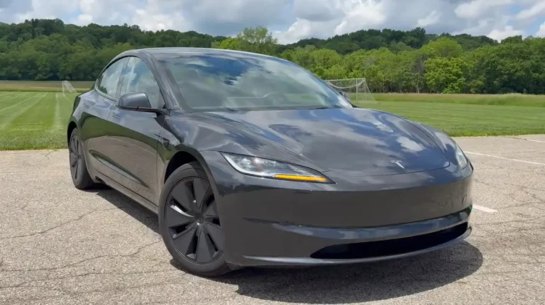 2025 Tesla Model 3