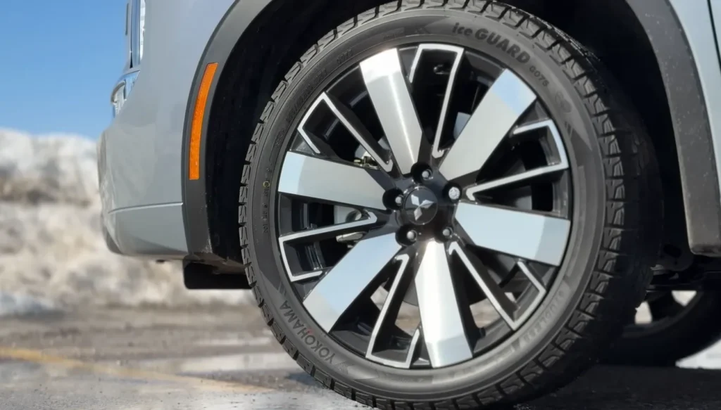 Mitsubishi 2025 Outlander Wheel