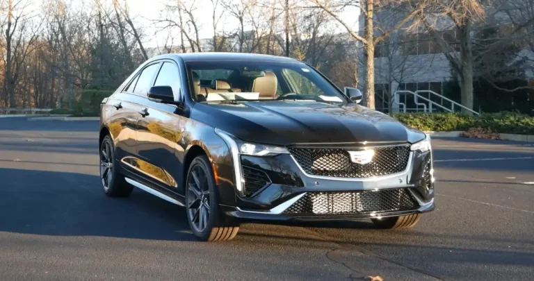 2025 Cadillac CT4