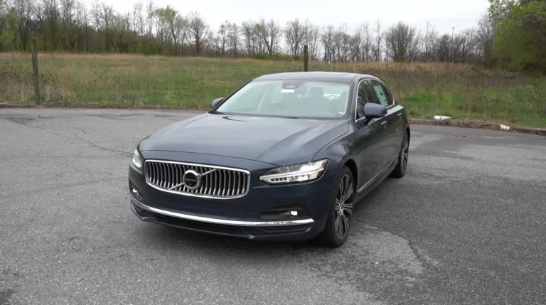2025 Volvo S90