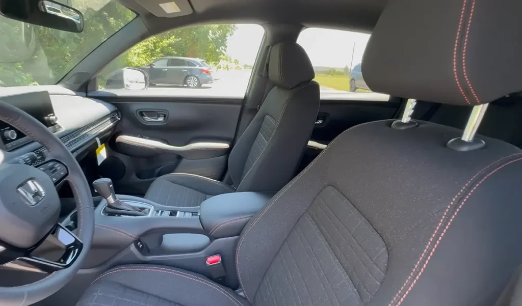 Honda HR-V Sport Interior