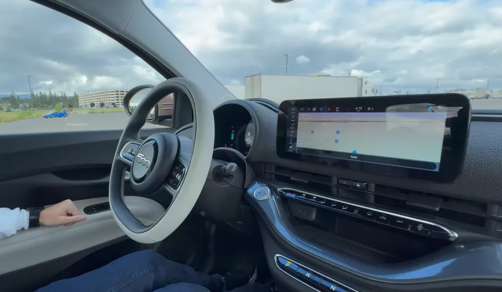 2025 Fiat 500e Interior