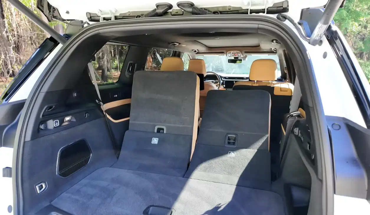 2026 Jeep Grand Cherokee cargo space rear legroom lower load floor family use comparison Toyota 4Runner