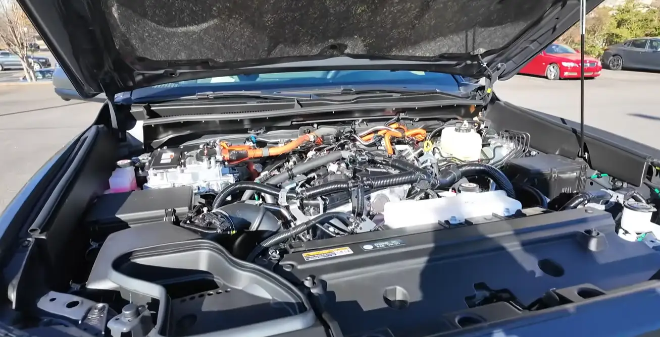 2026 Toyota 4Runner engine i-Force Max hybrid 2.4L turbo 326 horsepower electric motor AWD powertrain specs comparison Jeep Grand Cherokee