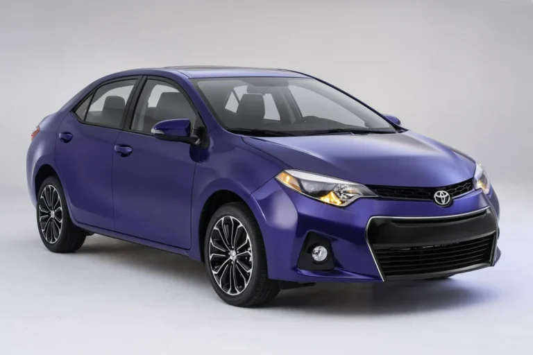 2014 Toyota Corolla S Used Buyer's Guide - 2014 Corolla S, front 3/4 (studio, blue)