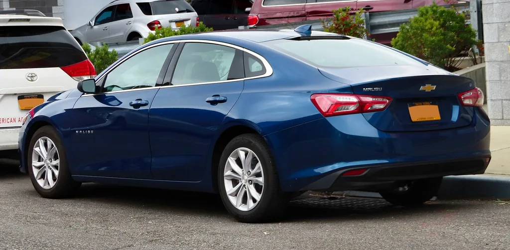 2019 Chevrolet Malibu LT (9th gen facelift) - rear 3/4 exterior, blue