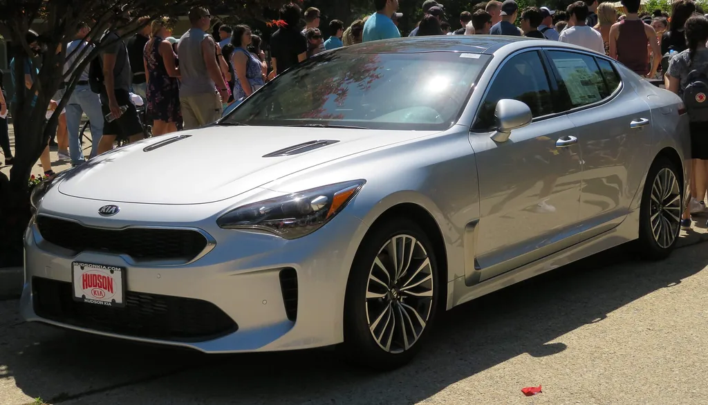 2019 Kia Stinger GT2 (pre-facelift) - front 3/4 / side exterior, grey
