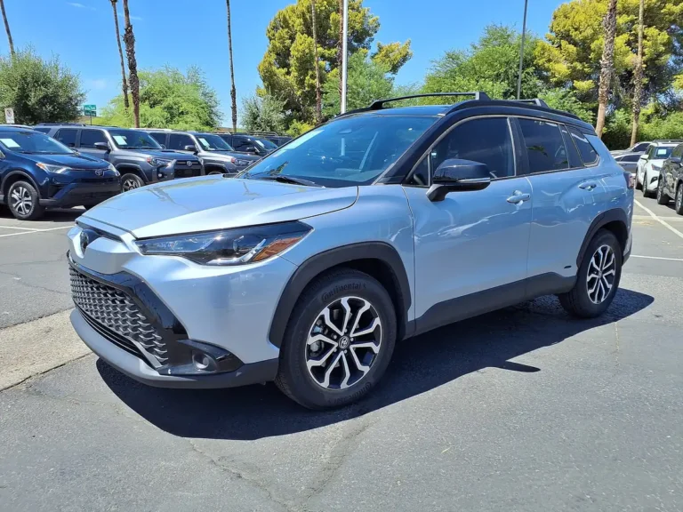2024 Toyota Corolla Cross Hybrid - front 3/4, exterior (2023 US-spec Corolla Cross Hybrid SE, same design 2023-2025)