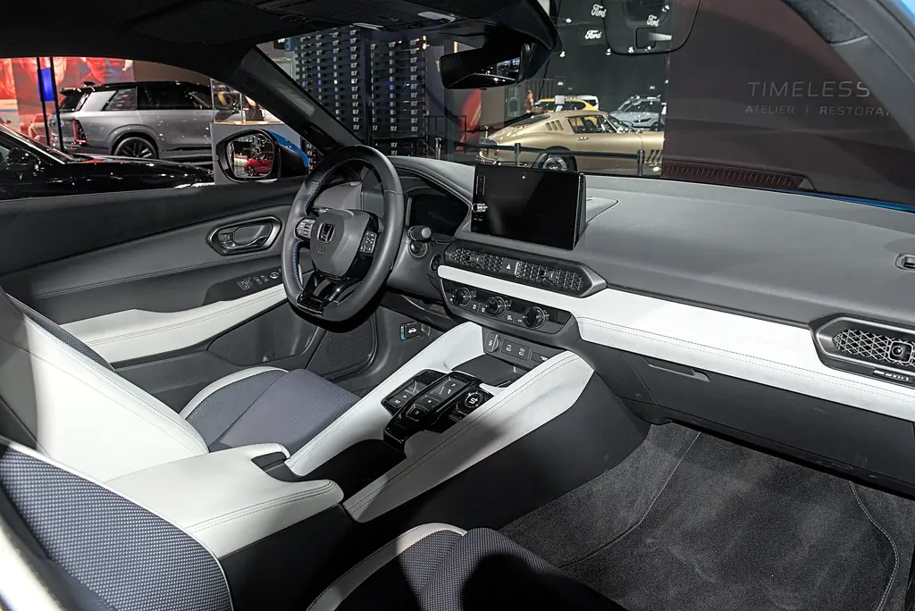 2025 Honda Prelude - dashboard and front seats
