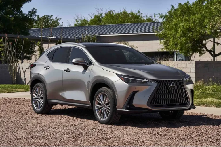 2025 Lexus NX Hybrid Review - 2025 NX 350h, front 3/4 (silver, static)