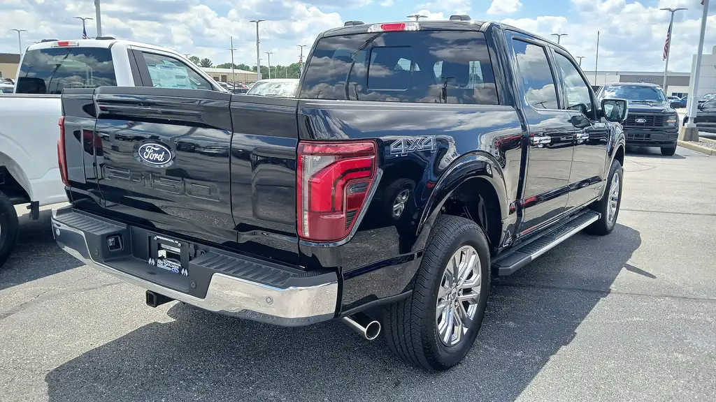 2026 Ford F-150 - rear 3/4 exterior (Lariat, 14th gen 2024+ facelift)