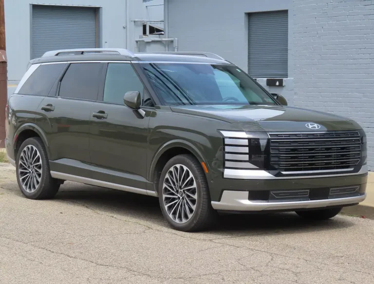 2026 Hyundai Palisade Calligraphy, the redesigned three-row SUV, photographed in Pennsylvania (CC BY-SA 4.0, Wikimedia Commons)
