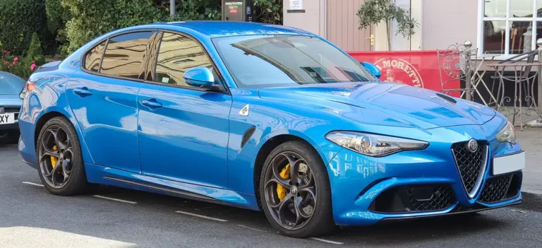 Alfa Romeo Giulia Quadrifoglio (952) - front 3/4, exterior (952 gen, 2020)