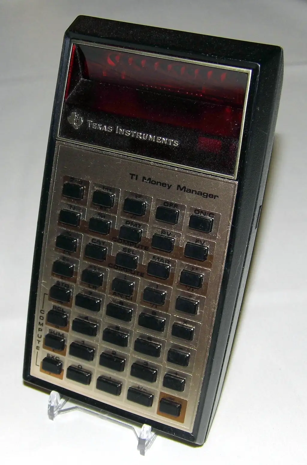 Vintage Texas Instruments Money Manager calculator for working out a loan payoff (Wikimedia Commons, CC BY-SA 2.0)