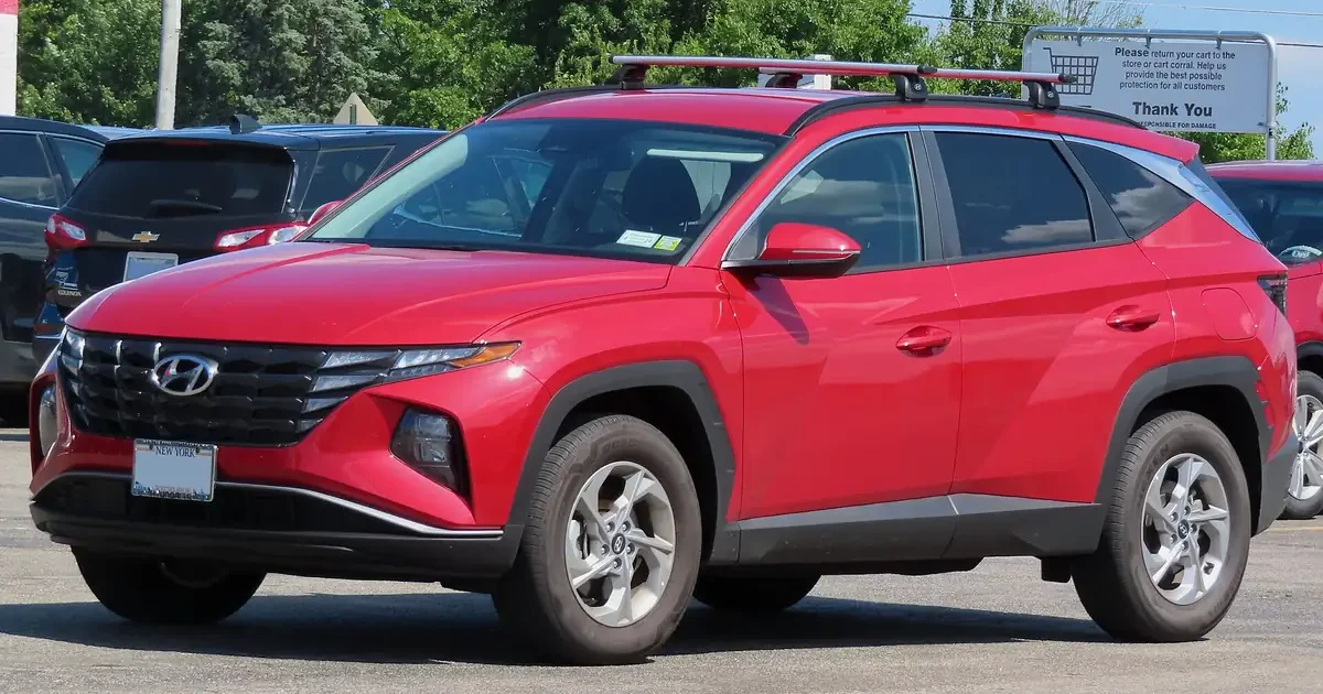 2022 Hyundai Tucson SEL with HTRAC all-wheel drive, current-generation Tucson (Wikimedia Commons, CC BY-SA 4.0)
