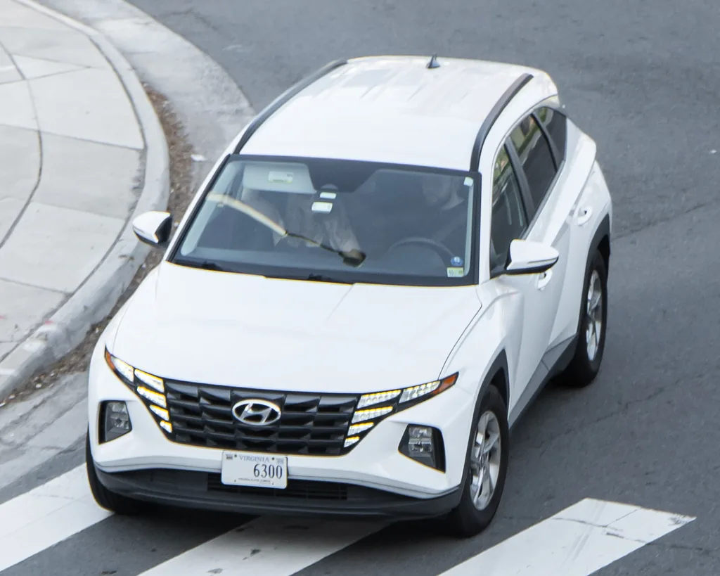 White Hyundai Tucson in the Washington, DC area (previous generation (NX4); license CC BY 4.0)