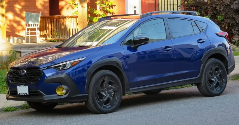 2025 Subaru Crosstrek (3rd gen GU, 2024+ MY) - front 3/4, exterior (Onyx)