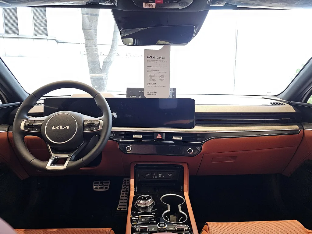 Kia K5 (DL3 facelift / PE) - interior, dashboard (panoramic curved display)