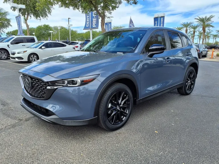 2024 Mazda CX-5 2.5 S Carbon Edition - front 3/4, exterior, Polymetal Gray