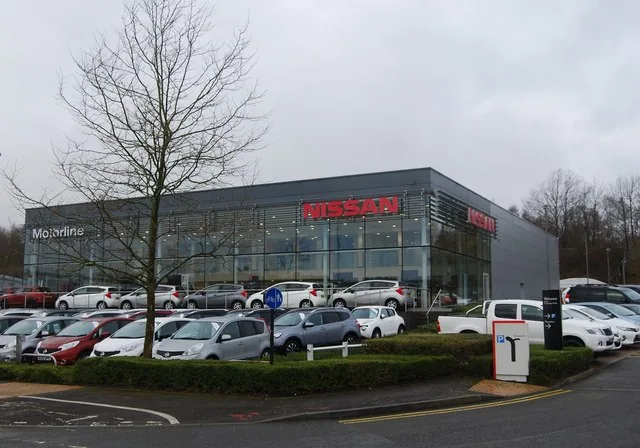 Nissan dealership showroom (Wikimedia Commons, CC BY-SA 2.0)
