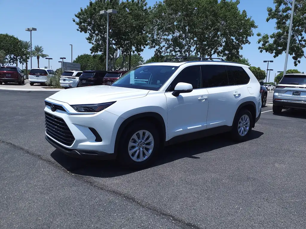 2024 Toyota Grand Highlander XLE, same generation as the 2026 Grand Highlander (CC0, Wikimedia Commons)